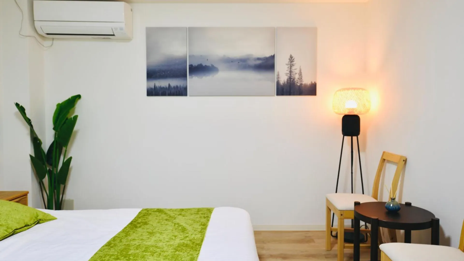 雅ⅱ Apartment Tokyo 0*,  Japan